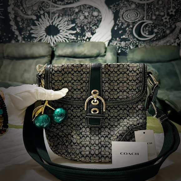 Vintage Coach soho shoulder Bag Black and Gray handbag - Picture 6 of 17